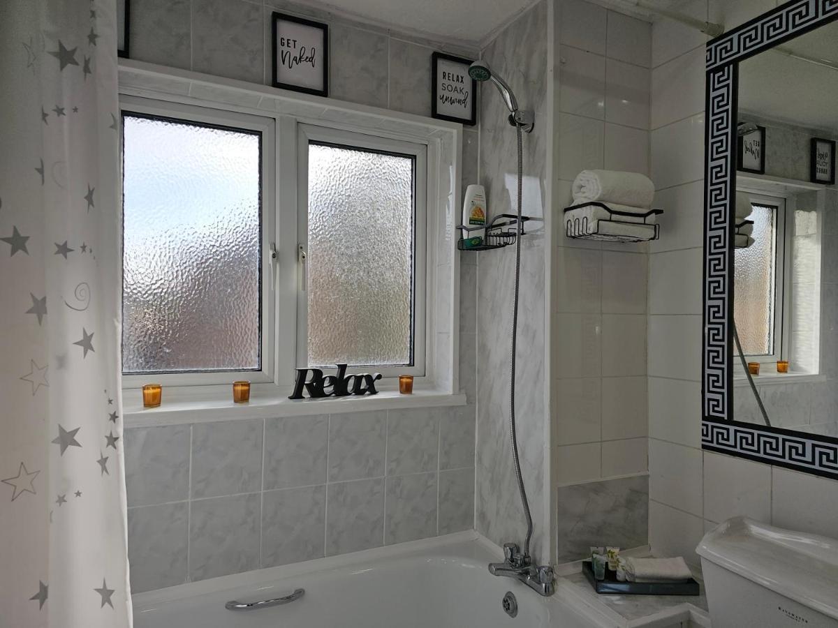 Home In Beckton. Docklands. London City Airport. מראה חיצוני תמונה